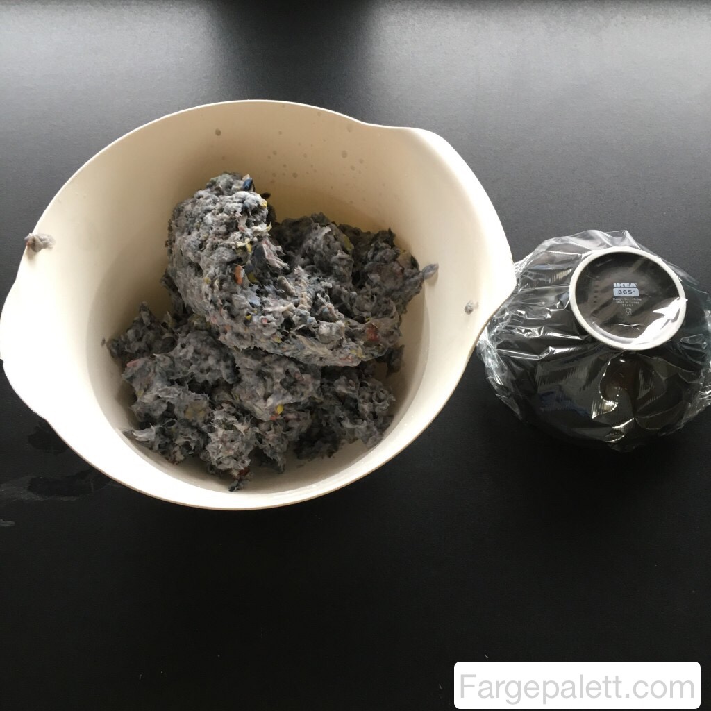 Aktivitet, barneaktivitet, barnehage, diy, påske, påskeaktivitet, forming, formingsaktivitet, ideer, fantasifull, fargepalett, lage, pynt, småbarn, yngste, småbarnsavdeling, tips, papir, utstyr, vann, gjenbruk, pappmasjé  