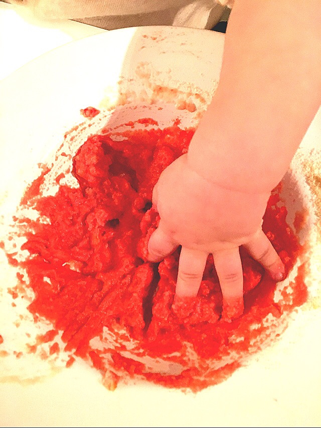 fremgangsmåte, barnehage, Aktivitet, barneaktivitet, formingsaktivitet, forming, småbarn, fantasifull, aktiviteter, maling, mammalivet, lag, lage, motorikk, yngste, kreativ, kreativitet, lag, male, maling, pensel, 