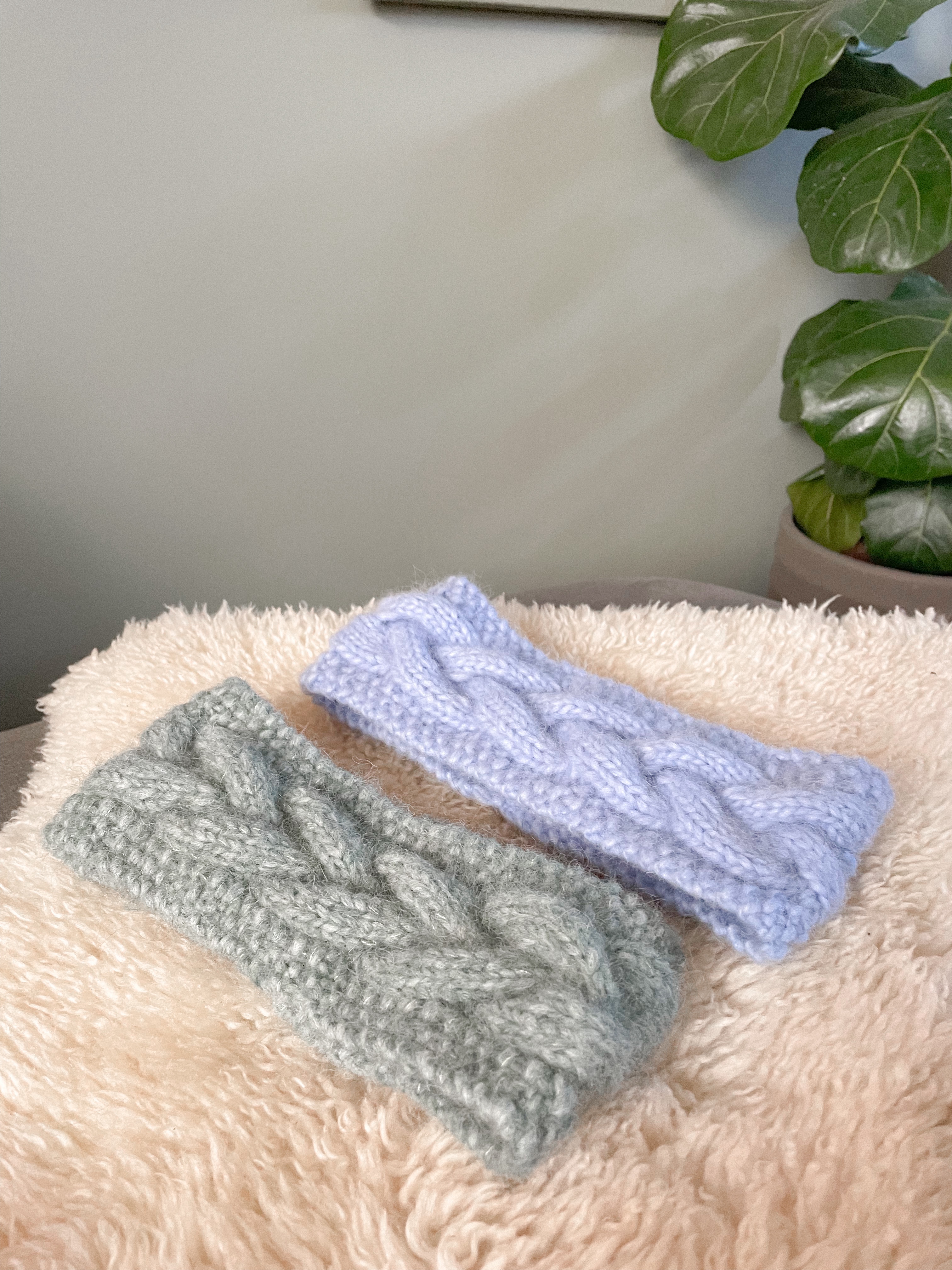 Strikke strikketøy knit knitting pannebånd flette flettepannebånd fremgangsmåte oppskrift Garn yarn